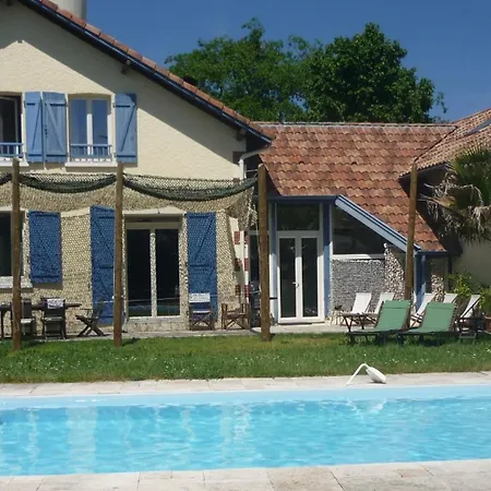 - La Landaise Laluque